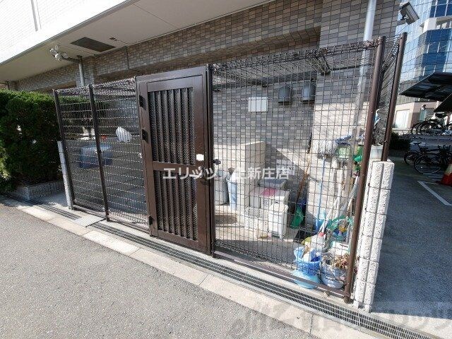 物件内観写真7　(ゴミステーション)