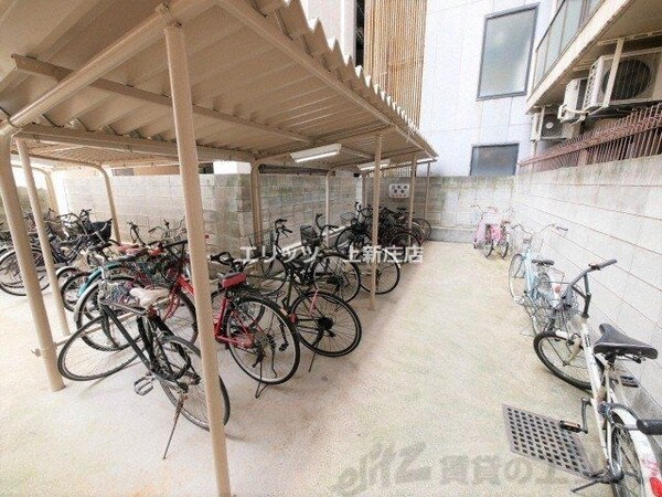 駐車場(駐輪場)