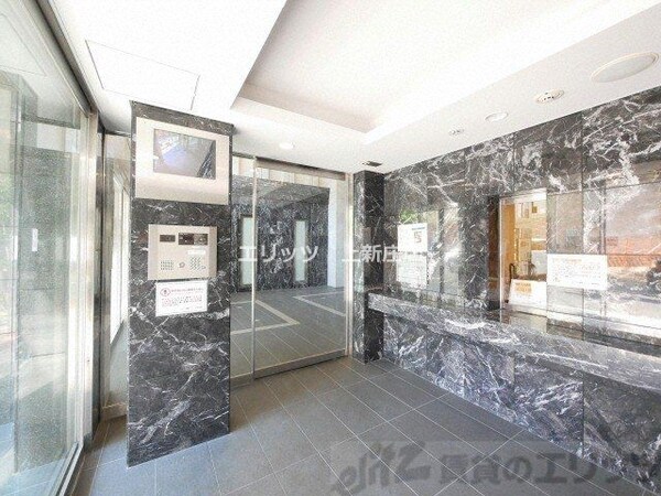 エントランス(エントランス)