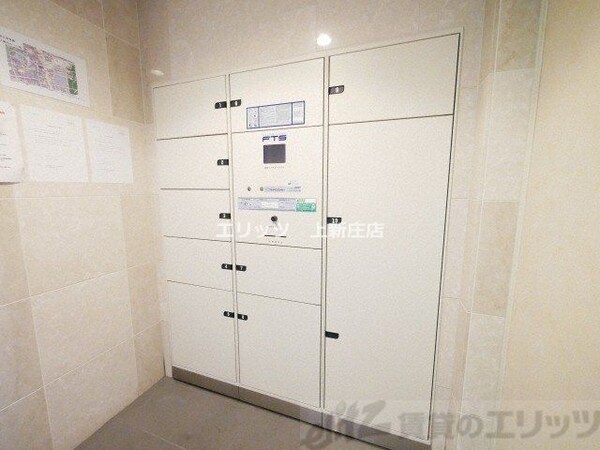 エントランス(宅配ボックス)