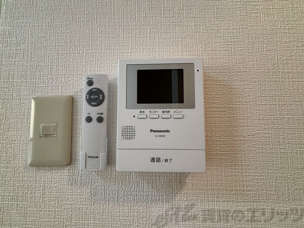 セキュリティ(モニター付きインターホン)