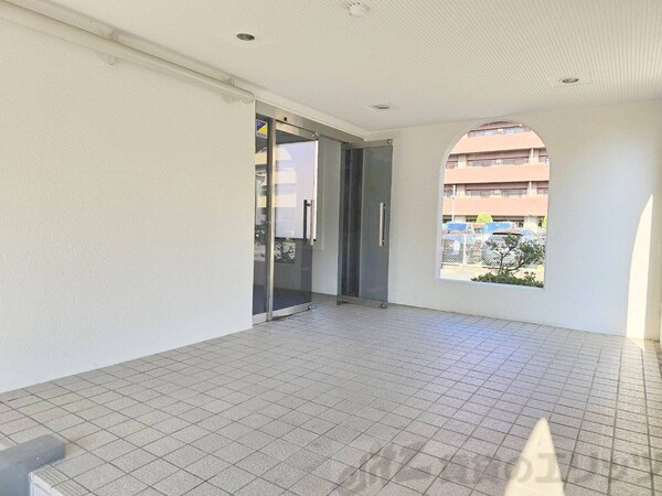 玄関(エントランス)