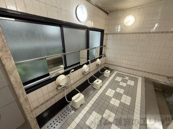 バス／シャワールーム等