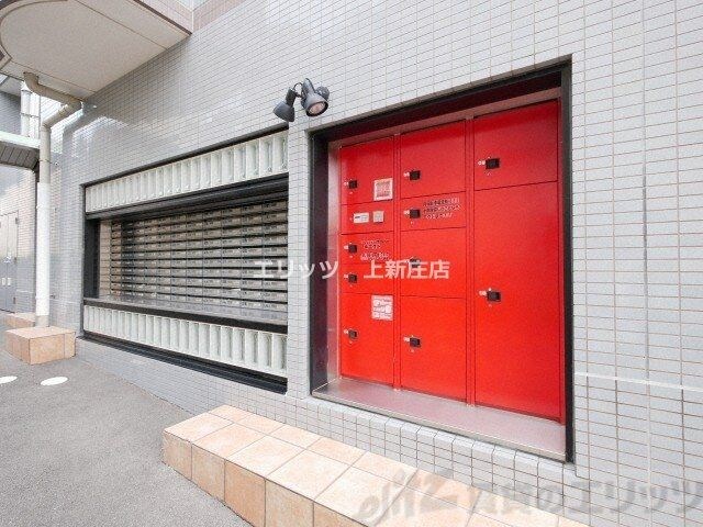 物件内観写真8　(エントランス)