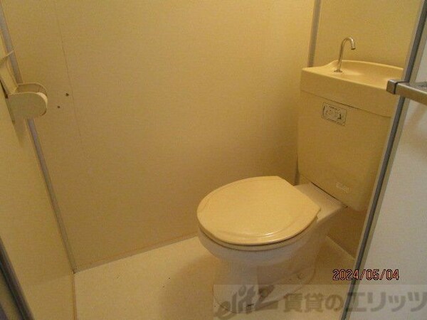 トイレ(トイレ)