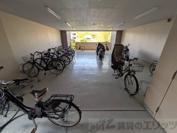 駐車場(駐輪場)