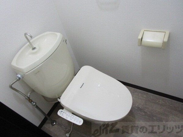 トイレ(トイレ)