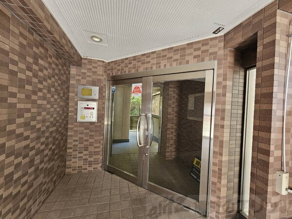 エントランス(エントランス)