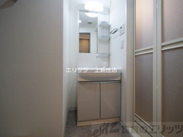 物件内観写真30　(洗面)