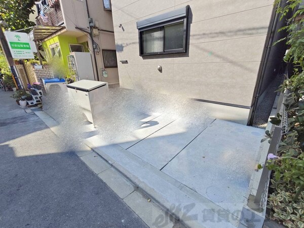 駐車場(駐車場)