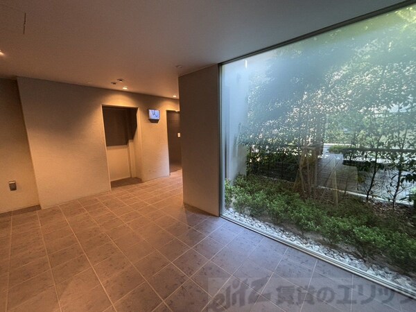 エントランス(エントランス)