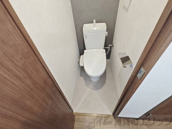 トイレ(トイレ)