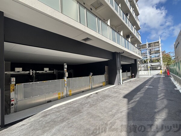 駐車場(駐車場)