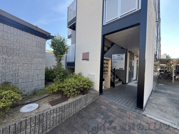 エントランス(エントランス)