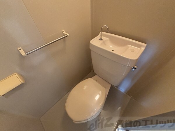 トイレ(トイレ)
