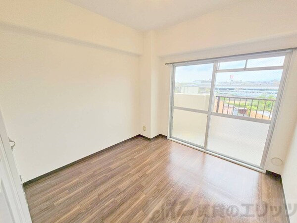 寝室(バルコニー)