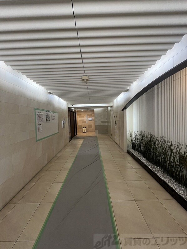 エントランス(エントランス)