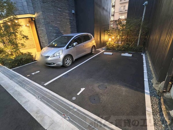 駐車場(駐車場)