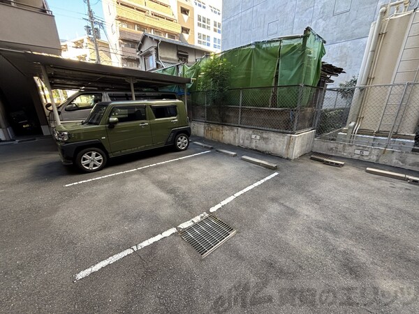 駐車場(駐車場)
