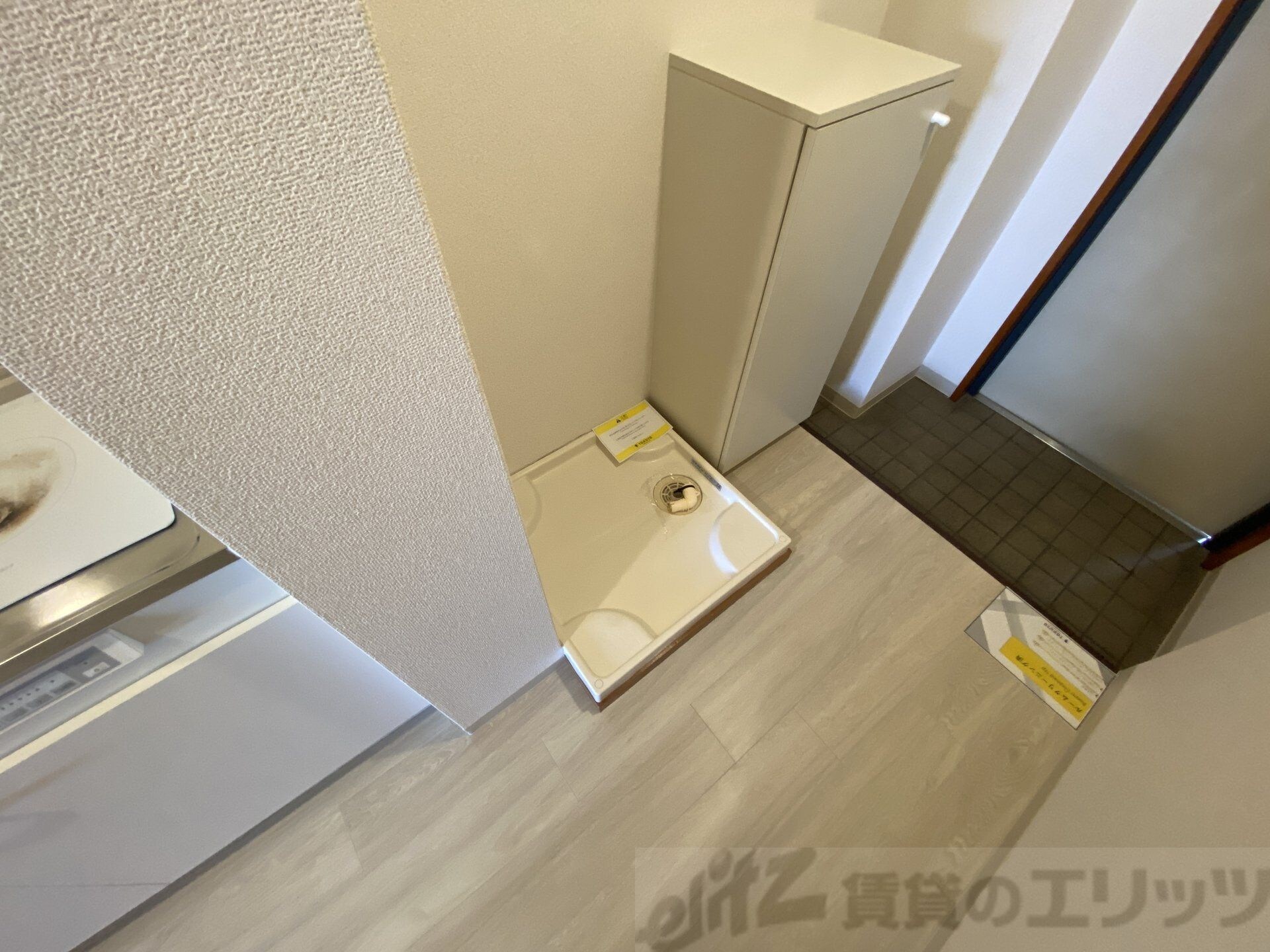 物件内観写真13　(下駄箱)