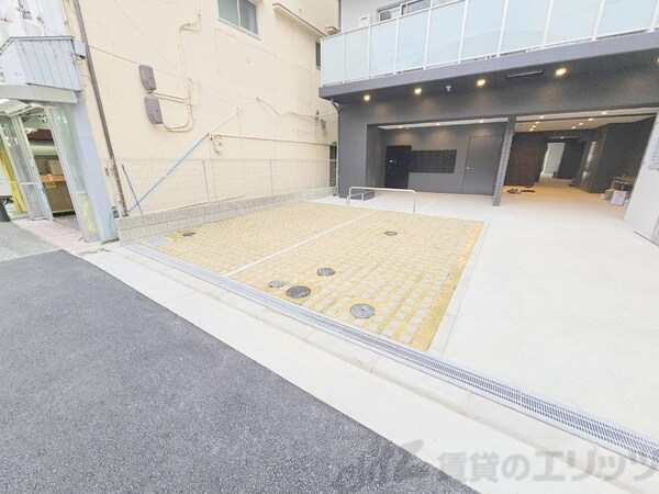 駐車場(駐車場)