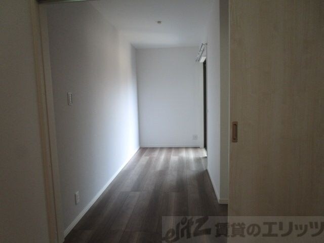 物件内観写真8　(玄関)