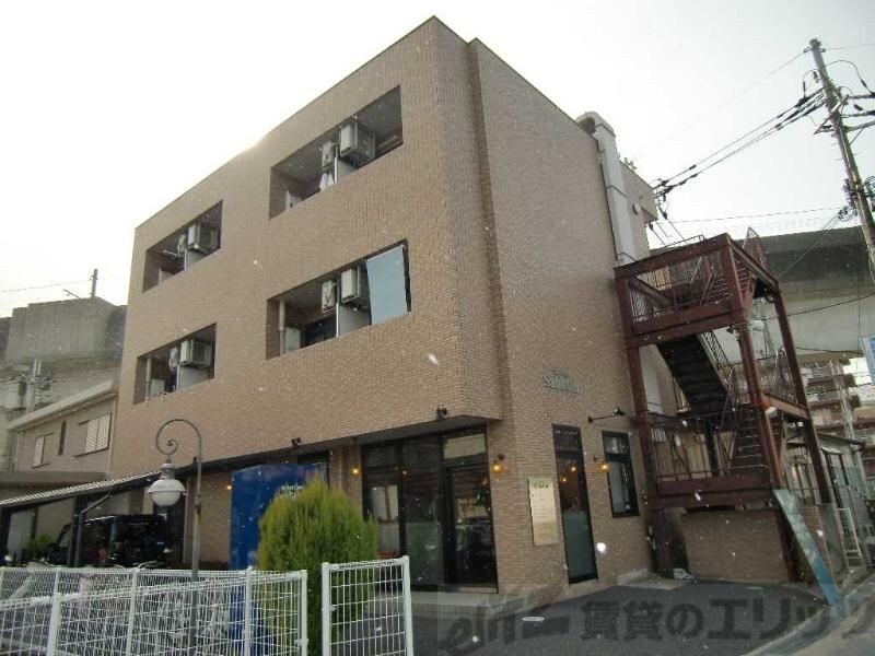 物件外観写真1　(外観)