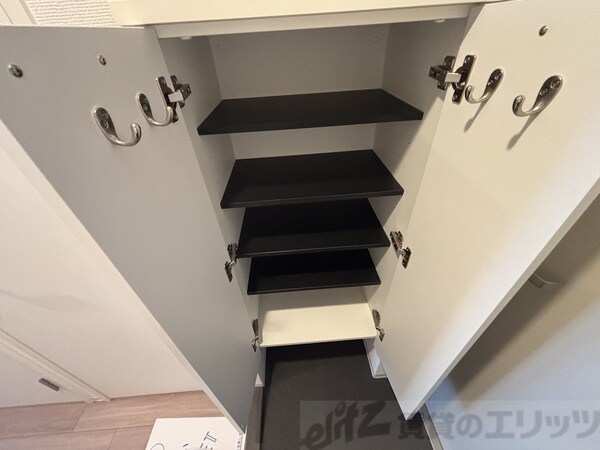 収納(シューズボックス)