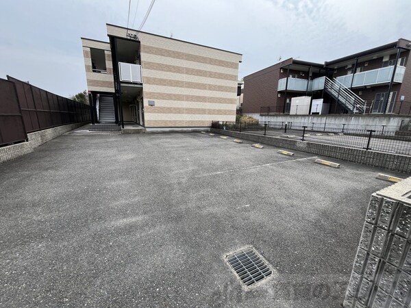 駐車場(駐車場)