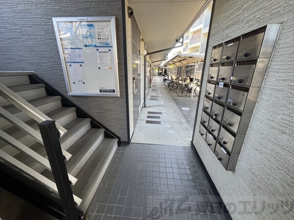 ロビー(バルコニー)