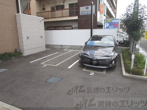 駐車場(駐車場)