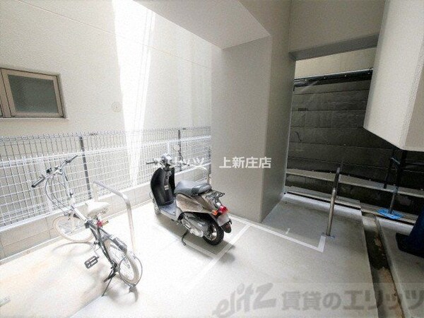 駐車場(駐輪場)