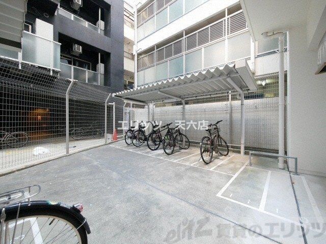 物件内観写真9　(駐車場)