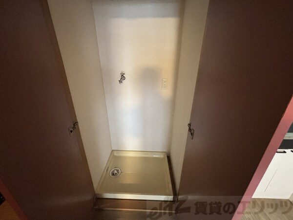 設備(洗濯機置き場)