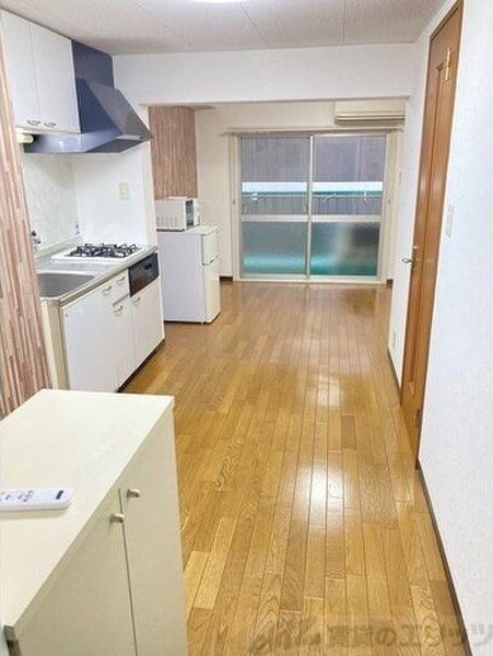 物件内観写真12　(リビング/居室)