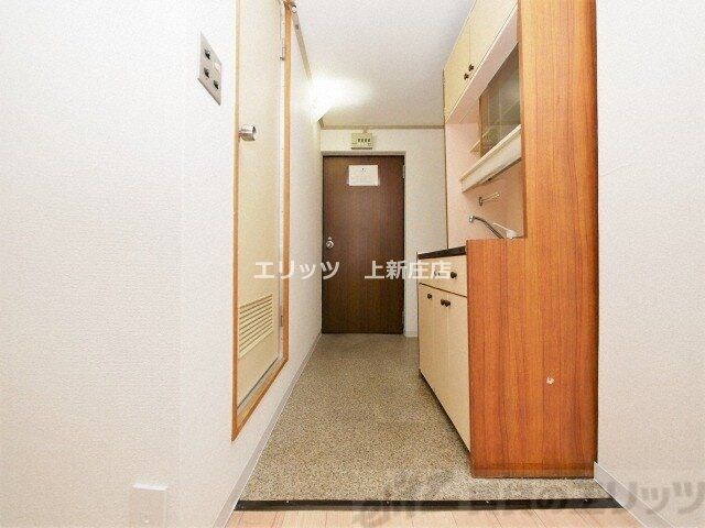 物件内観写真18　(玄関)