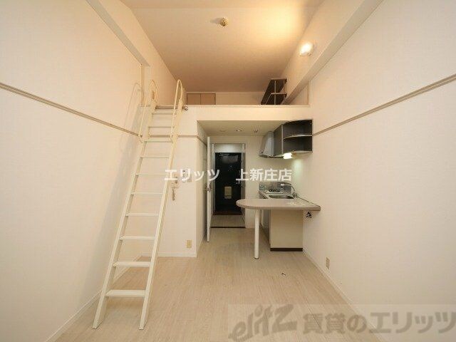 物件内観写真16　(下駄箱)