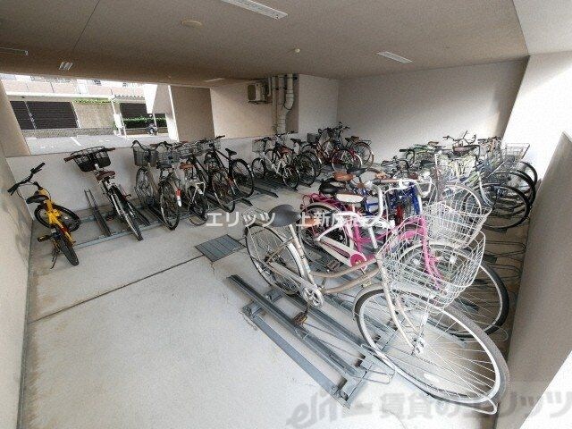 物件内観写真5　(駐車場)