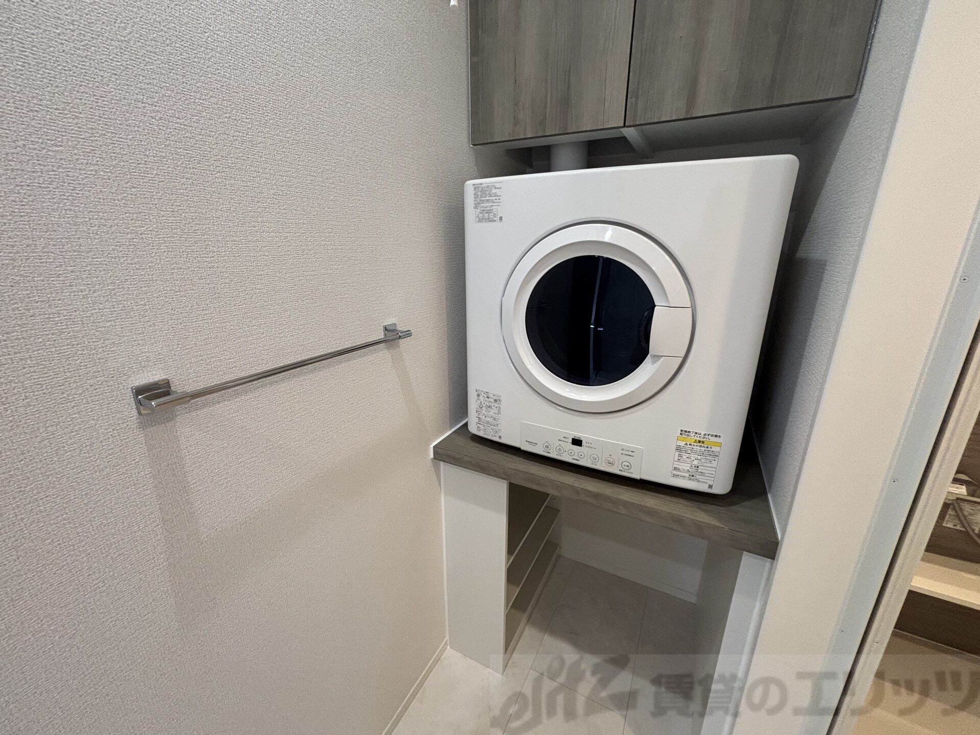 物件内観写真6　(下駄箱)