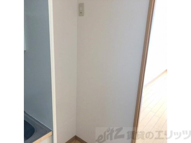 物件内観写真6　(冷蔵庫置き場)