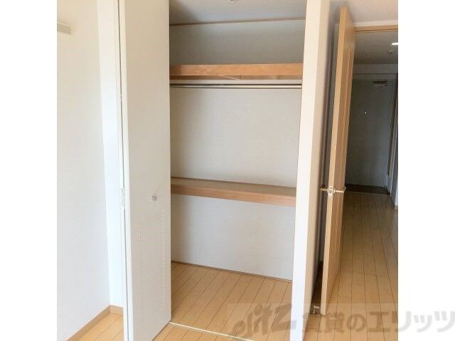 物件内観写真15　(収納)
