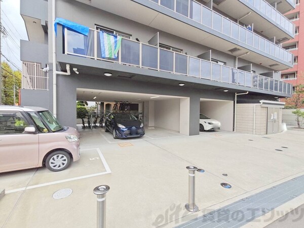 駐車場(駐車場)