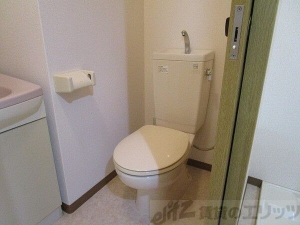 トイレ(トイレ)