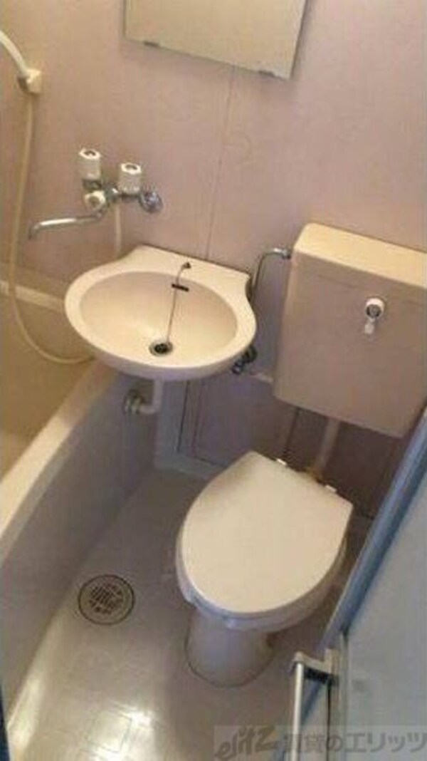 バス／シャワールーム等