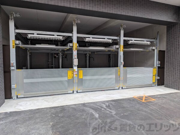 駐車場(駐車場)