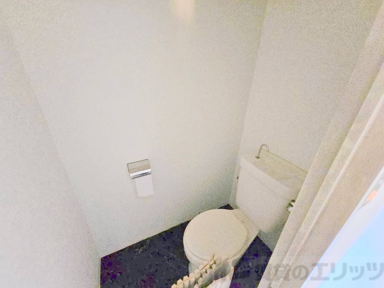 物件内観写真14　(トイレ)