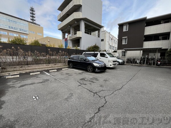 駐車場(駐車場)