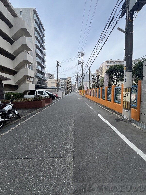その他(前面道路)