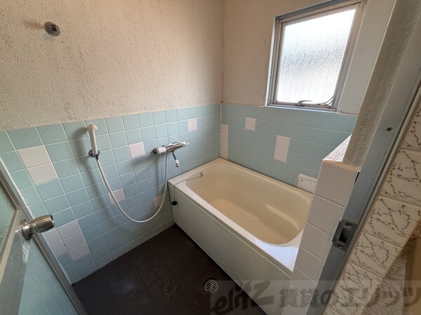 バス／シャワールーム等(バス／シャワールーム等)