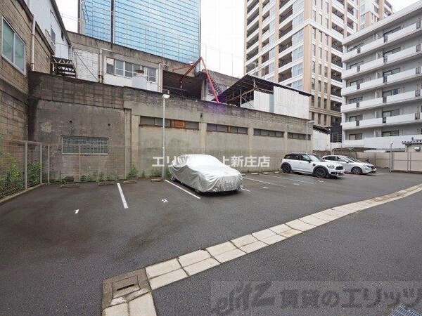 駐車場(駐車場)